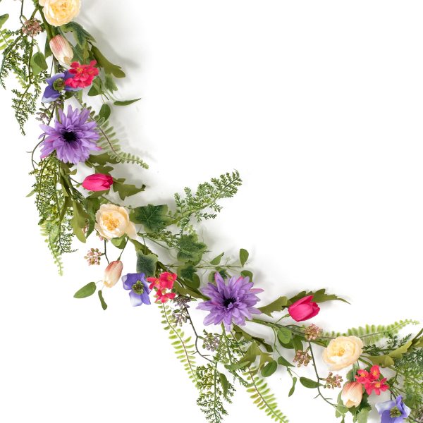 5  Peony, Dahlia & Fern Floral Garland For Sale