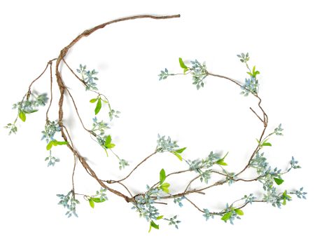 62  Seeded Berry Vine Garland: Blue Fashion