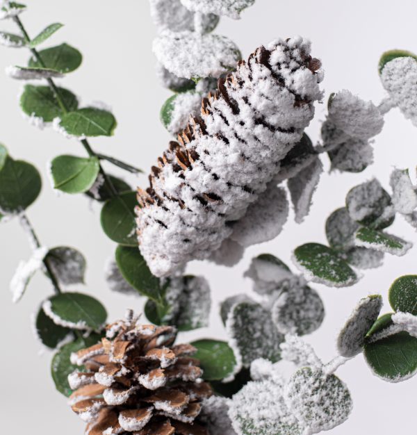 18  Snow Eucalyptus Pinecone Spray Fashion